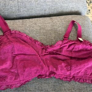 PINK Victoria's Secret Magenta Star Bra